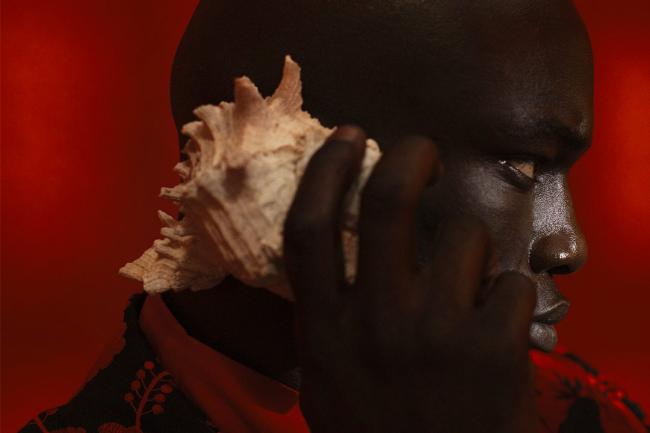 Le messager 14, Eboro, 2025 © Nuits Balnéaires, Adagp, Paris, 2025